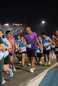 BIB: 1576, 64106, 1000, 10774, 0288
                            <button type="button" onclick="openModal(23194710)" class="btn btn-primary btn-sm float-right btn-popup" data-toggle="modal" data-target=".modal-high-quality">
                        <i class="fas fa-shopping-cart"></i> Add to Cart
                    </button>
                                            <button type="button" onclick="isThisMe(23194710, true)" class="btn btn-success btn-sm float-right btn-popup btn-isme hidden" data-toggle="tooltip" data-placement="bottom" title="นี่คือรูปของคุณใช่ไหม คลิกที่นี่เพื่อเอาเข้าอัลบั้ม">
                        <i class="fas fa-plus"></i> Add to album
                    </button>
                    <button type="button" onclick="isThisMe(23194710, false)" class="btn btn-warning btn-sm float-right btn-popup btn-isnotme hidden">
                        <i class="fas fa-ban"></i> Remove from album
                    </button>